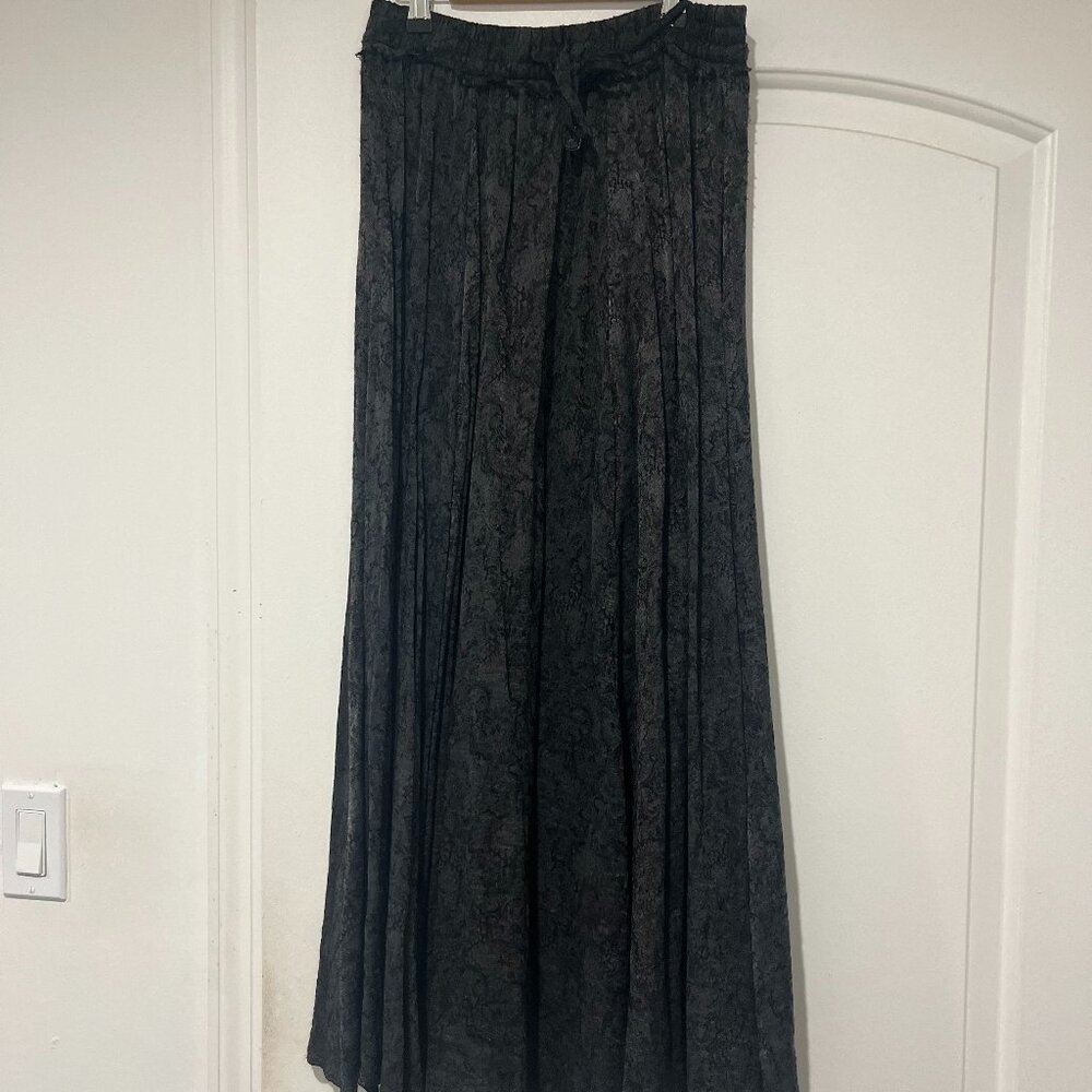 Zara womens black maxi skirt with tie